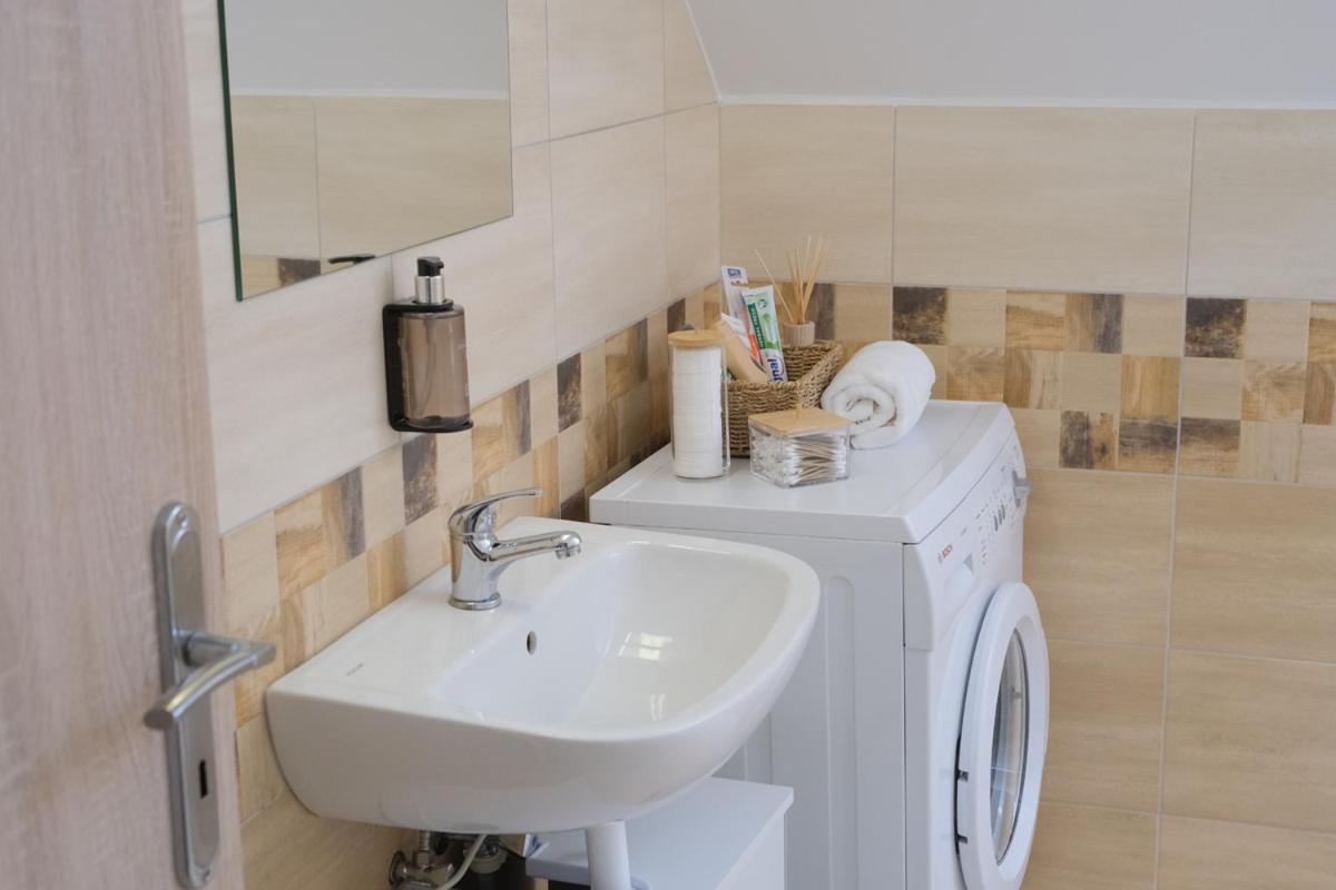 Apartmany Na Kovarne Rajov Zlatá Koruna Dış mekan fotoğraf