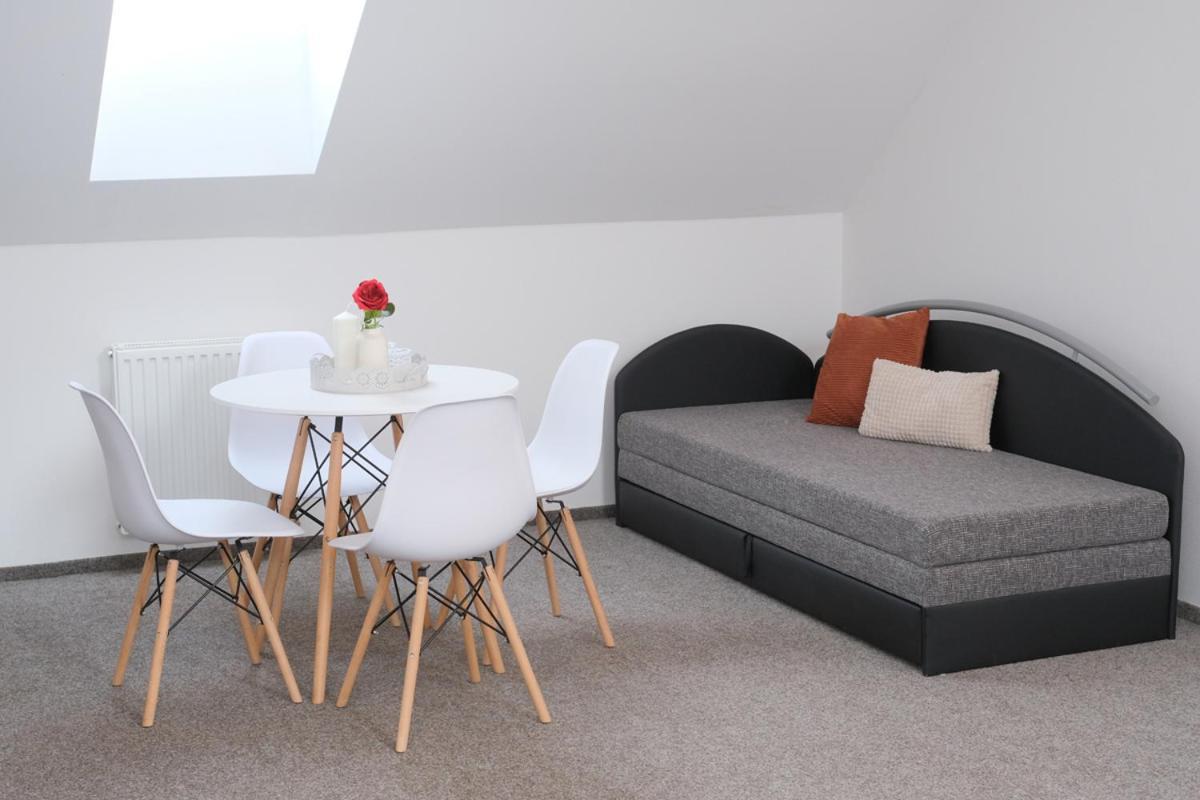 Apartmany Na Kovarne Rajov Zlatá Koruna Dış mekan fotoğraf